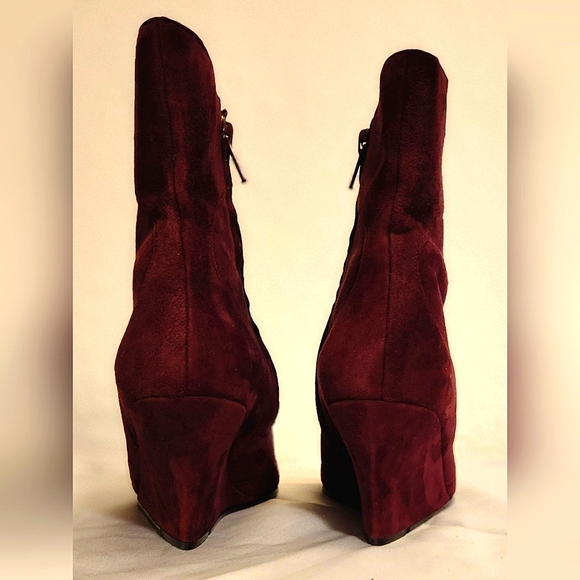 STEPHANE KELIAN PARIS Burgundy Suede Wedge Heeled Booties size 5 - Picture 4 of 10
